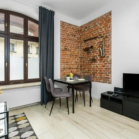 Center Saint Wojciech By Renters Апартаменты *